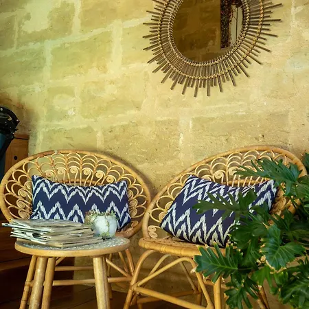 B&B Chateau Pont Saint-martin 4*