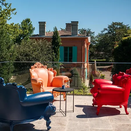 Couette-café Chateau Pont Saint-martin 4*