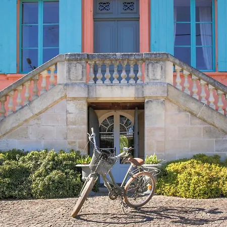 Couette-café Chateau Pont Saint-martin 4*