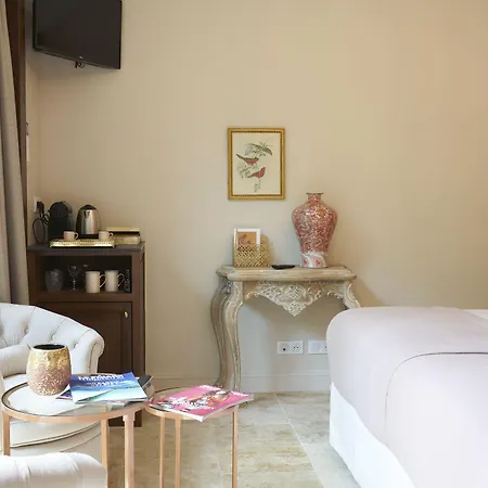Chateau Pont Saint-martin 4* Léognan