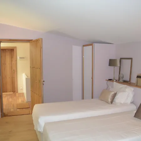 Chateau Pont Saint-martin 4* Léognan
