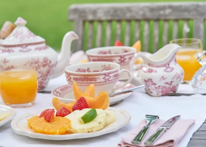 Chateau Pont Saint-martin 4* Léognan